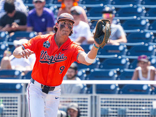 Top hitting transfer Henry Ford chooses Tennessee baseball
