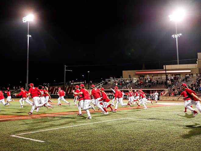 Indiana's freshmen continue to shine in doubleheader sweep of Ohio State