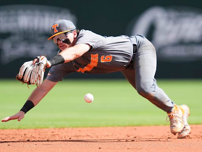 Vols' season on the brink again after supers loss at Arkansas