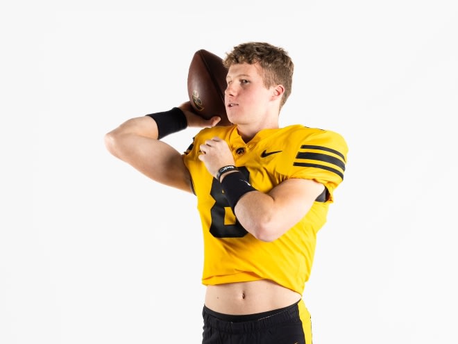 Three-Star Quarterback Jimmy Sullivan Signs with Iowa