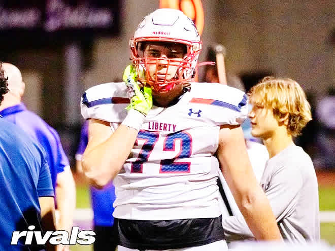 OL Quinn Buckey includes UCLA in top 12, expects to schedule official visit