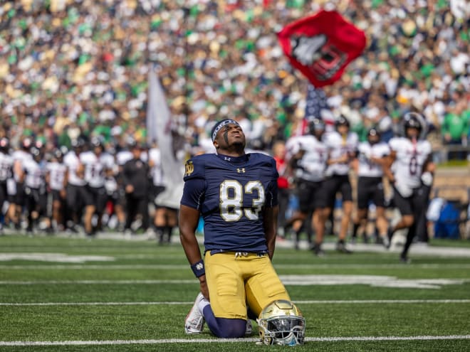 Notre Dame WRs Jayden Thomas, Deion Colzie entering the transfer portal