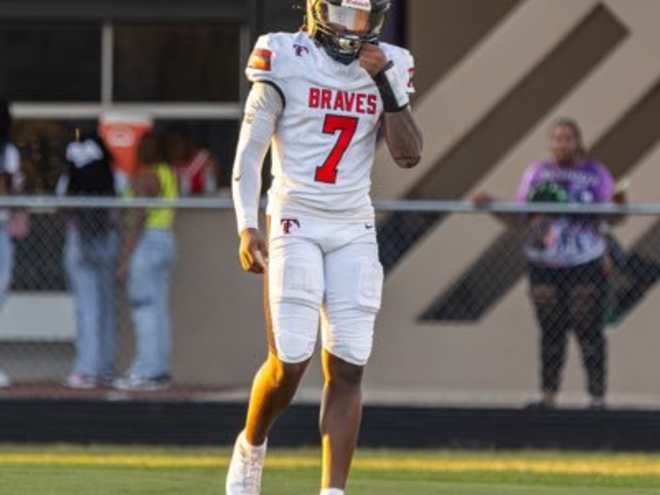 Q&A with First Coast quarterback Tony Kennedy Jr.