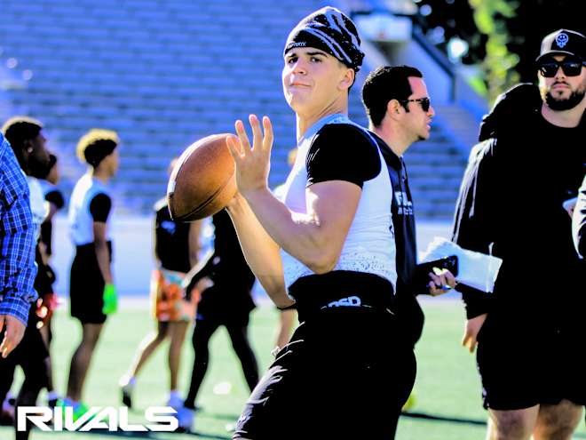 Oregon gains momemtum in the recruitment of five-star QB Ryder Lyons