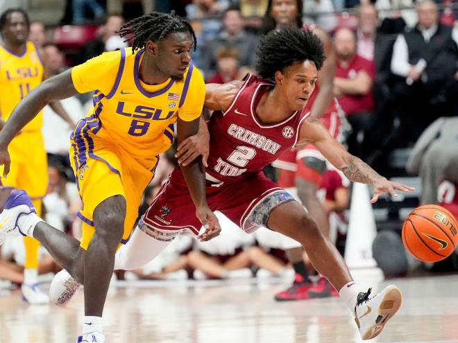 Trey'Dez Green stepping away from Men's Basketball team to focus on school