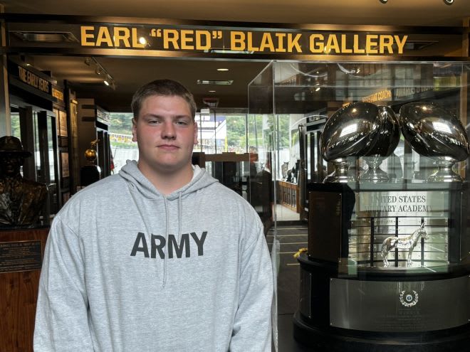 2025 OL commit Donovan Wilkinson talks Army West Point game day experience