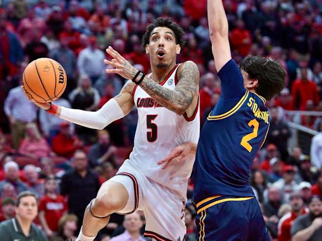 Edwards' Career High Propels Cards to Eighth-Straight Win