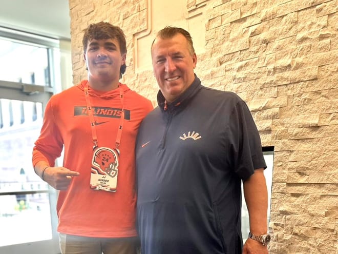 Illini offer 2025 offensive lineman JJ Hirdes during visit