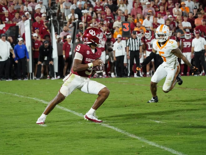 Hawkins shows promise in Oklahoma's 25-15 loss to Tennessee in SEC opener