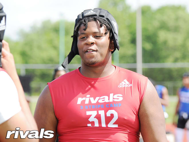 Three SEC programs assured of spot in Tennessee DT Dallas Walker's Top Five