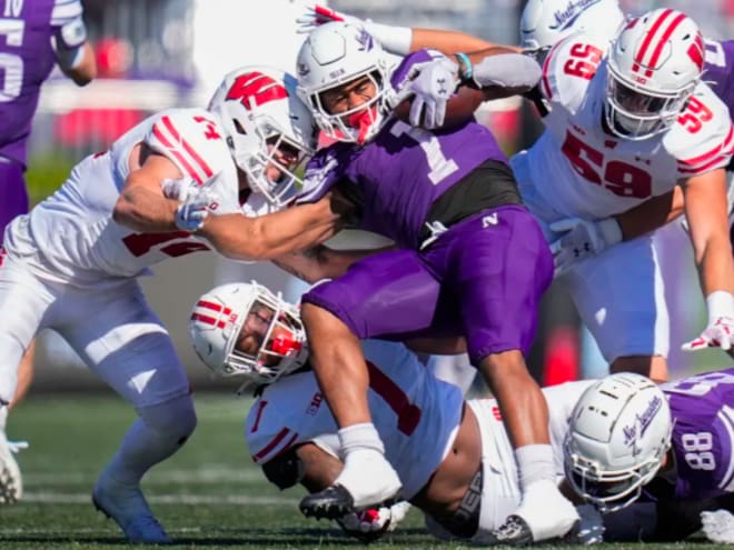 Walker, Locke lead the way as Wisconsin beats Northwestern, 23-3