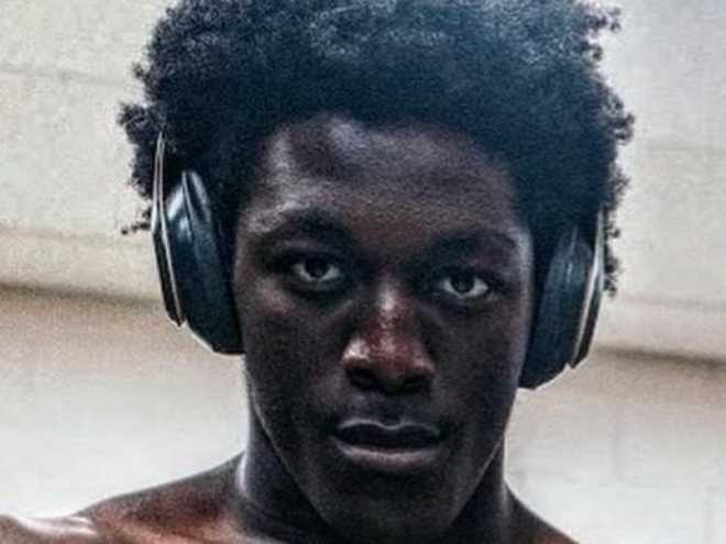 Recruiting Rumor Mill: Calendar packed with visits, showcases