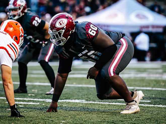 Q&A with Oak Ridge defensive tackle Tobja Walters