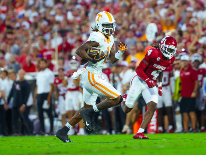 Snap counts, game grades from Tennessee football's road win over Oklahoma