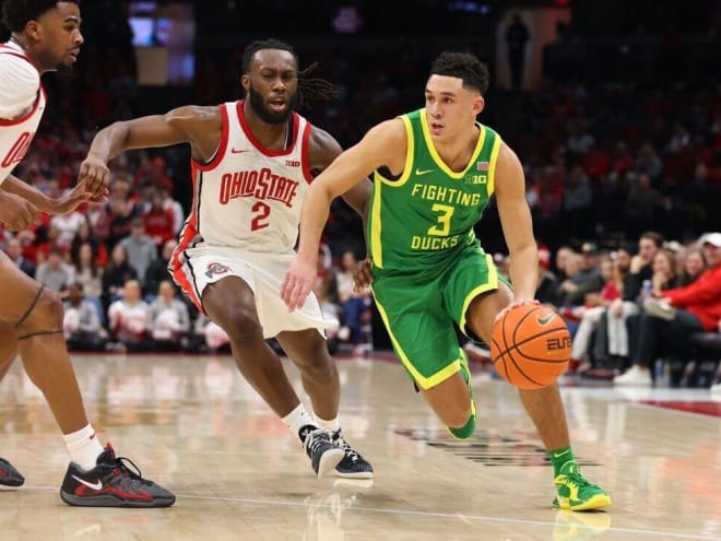 Oregon men's team uses strong second half for win over Ohio State