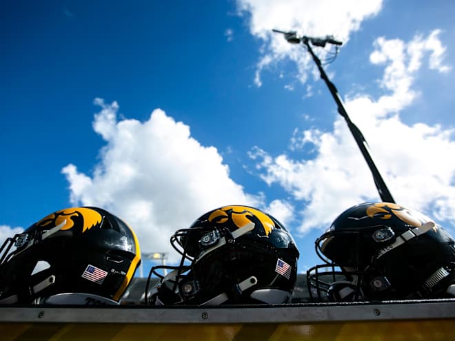 Hawkeye Beacon 2025 Football Transfer Tracker -- Spring