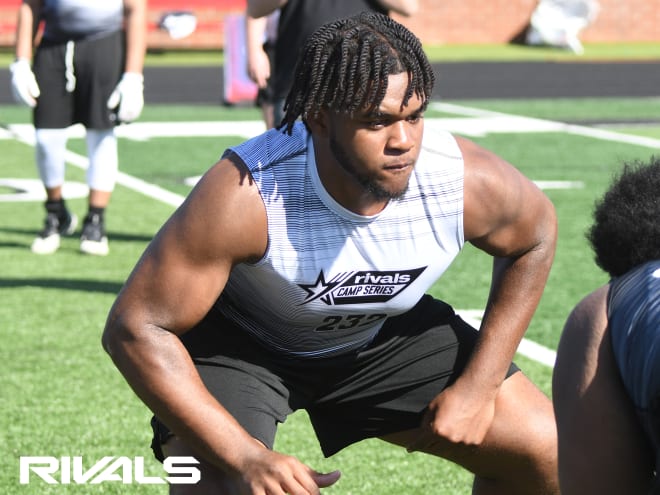 Inside top-100 OL Darius Gray's top schools