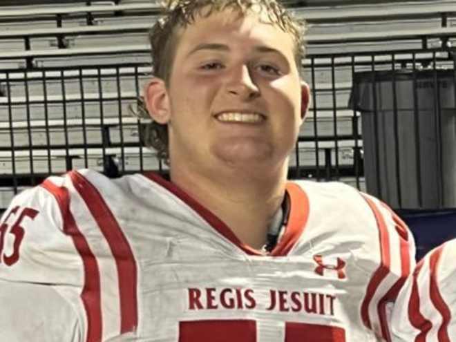 Q&A with Regis Jesuit offensive lineman Jackson Roper