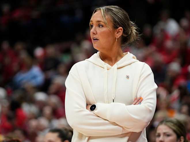 Lady Vols basketball, Kim Caldwell offer top-40 wing in 2026 class