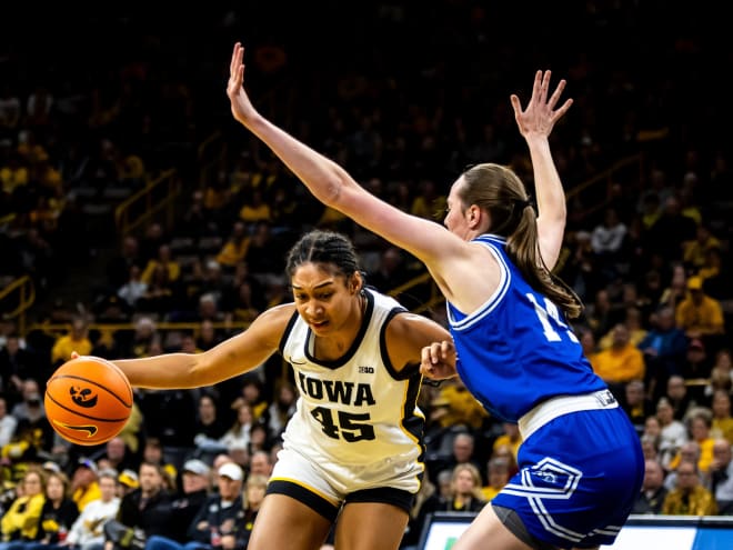 Iowa WBB at Drake Live Thread