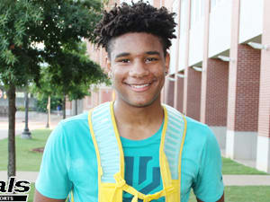 Okeke commits to Auburn