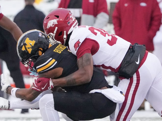 Arkansas' PFF grades, snap counts vs. Missouri 2024 - Defense