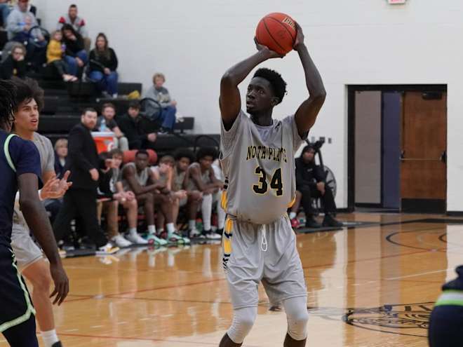 St. Peter's adds big juco transfer