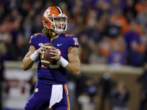 Ask Farrell: Is Trevor Lawrence the best QB prospect of Rivals era? 