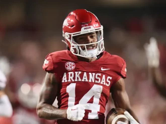 Arkansas senior DB forgoes remaining eligibility