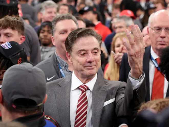 Pitino’s Quest to Rebuild an Empire, Rewrite History, & Challenge a Legend