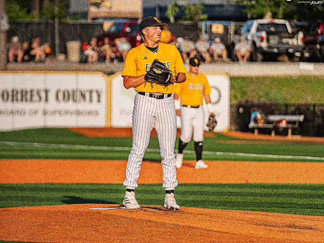 Baseball week in review: Eagles surge to second straight sweep