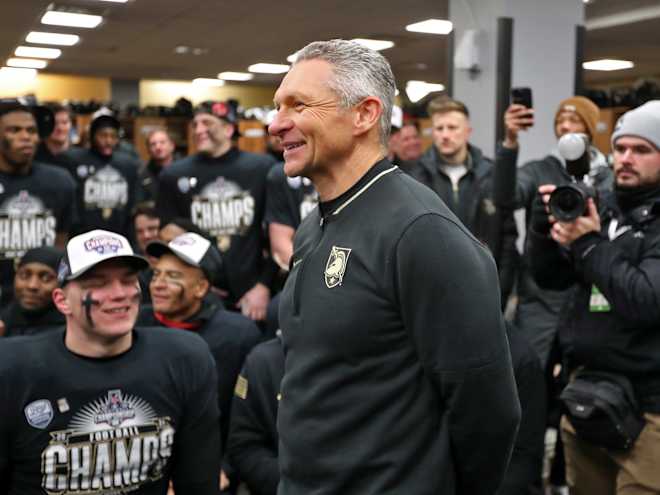 TBT - BREAKING NEWS: Army Head Coach Jeff Monken Signs Contract Extension