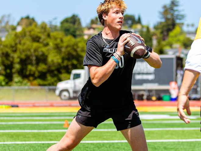 Evaluation of Elite 11 pro day performances