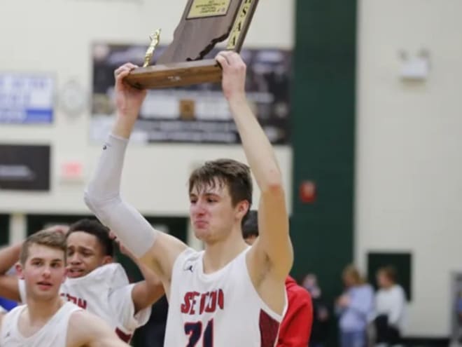 Seton's Jake Moynihan into Record Book!