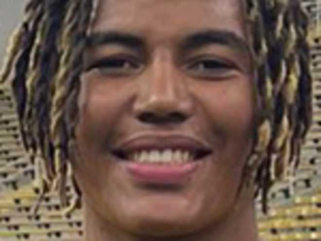 Recruiting Rumor Mill: USC's message resonating with OT Kelvin Obot