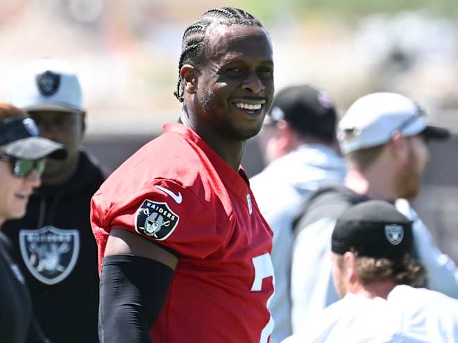 Raiders QB coach: Geno Smith is 'everything you look for' at quarterback