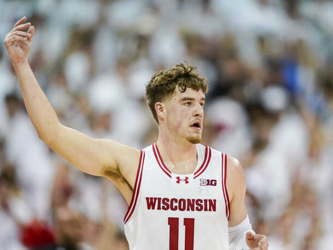 VIDEOS: Wisconsin players address media ahead of Arizona matchup