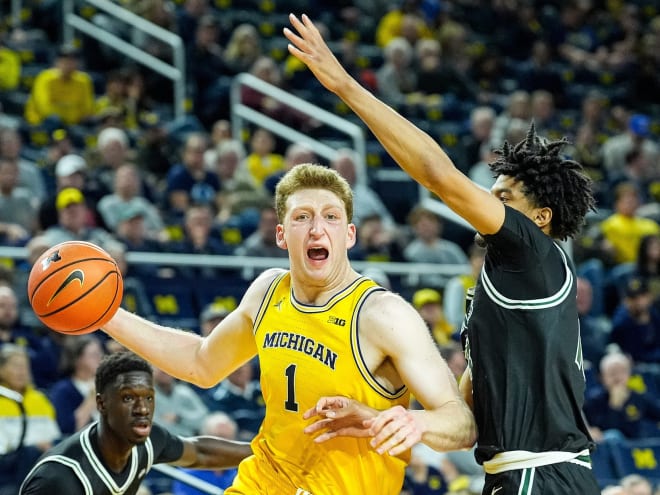 Three takeaways: Michigan trounces Cleveland State in season opener