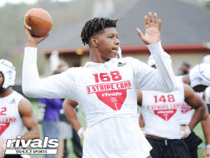 2020 quarterback TJ Finley commits to LSU