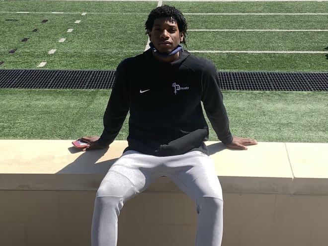 Defensive end target Chase Kennedy on offer, visit