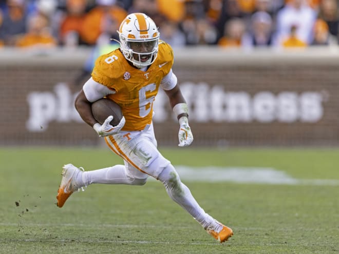 Vols’ record-setting running back Dylan Sampson declares for NFL Draft