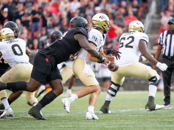 Hokies offer Louisville transfer Caleb Banks