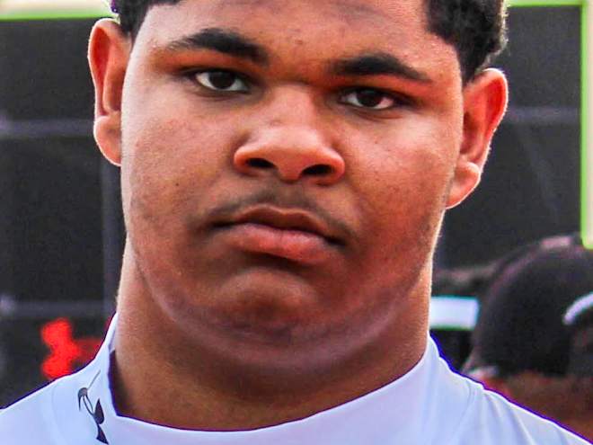 3-star OL becomes Temple's second 2026 verbal