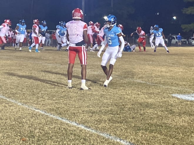 Skyhawks Grind Out Panthers 23-15