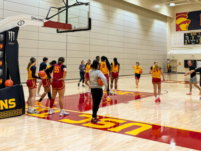 Gottlieb building on 'versatility' of new USC WBB roster this preseason