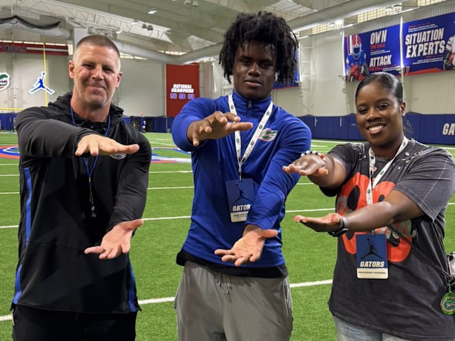 Four-star DE Santana Harvey looking to make his own name