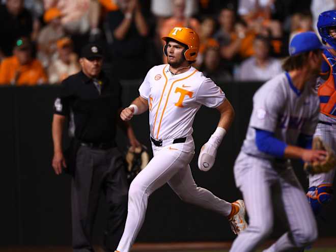 Tennessee beats Florida, 5-3 in SEC opener