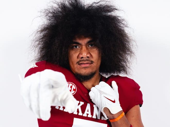 Arkansas lands signature from transfer defensive lineman