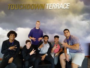 Four-star WR Austin Osborne on Huskies 2018 Class: "We're One Big Family"