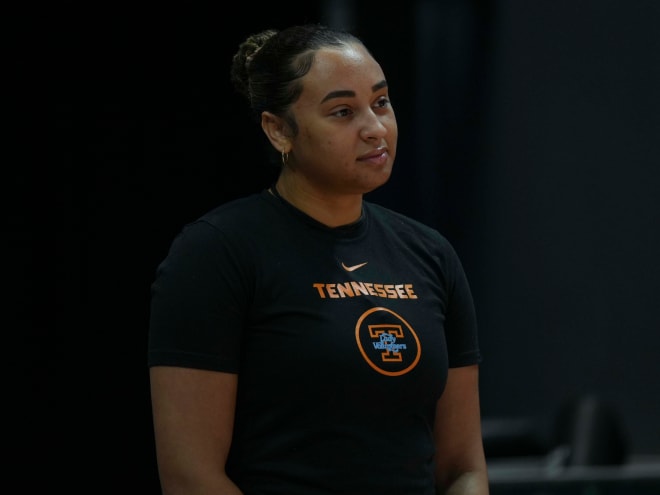 How Angel Rizor went from overseas pro to Lady Vols assistant in 1.5 years